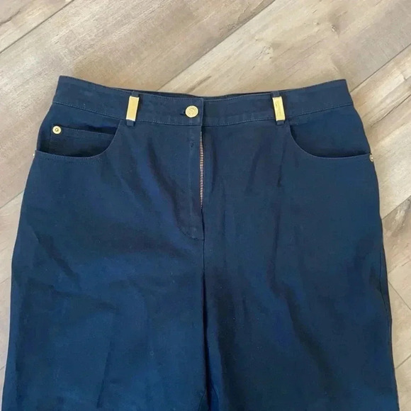 St. John Sport Black Pants Sz 8 - Picture 2 of 8